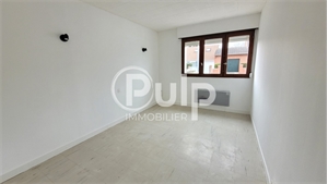 studio à la location -   62000  ARRAS, surface 17 m2 location studio - UBI473272451